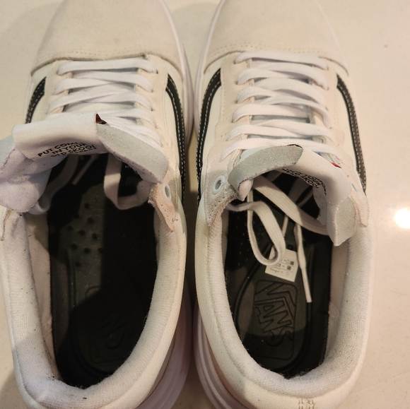 Old Skool Overt CC Shoe VANS- brand new shape* ladies 10 or men's 8.5 - White. - Picture 11 of 11